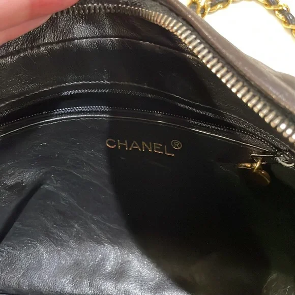 Authentic Chanel Crossbody bag - Picture 6 of 7